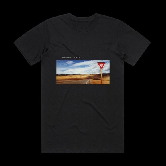 Gildan Other - Pearl Jam Yield Album Cover Tshirt Black